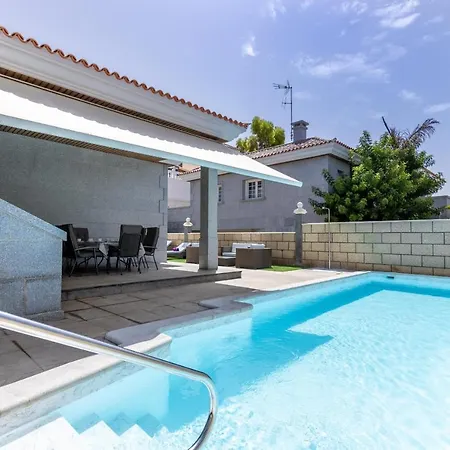 Villa Chalet Playa La Arena