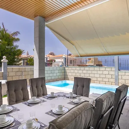 Villa Chalet Playa La Arena